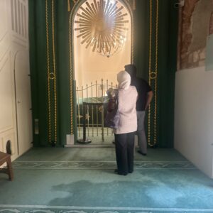 Istanbul: Full-Day Islamic Sahaba Tour with Lunch & Transfer