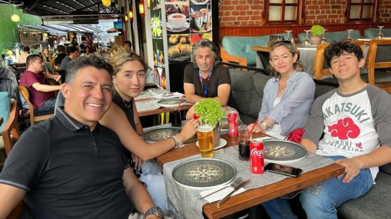 Istanbul: Private Customized Tour with Local Guide